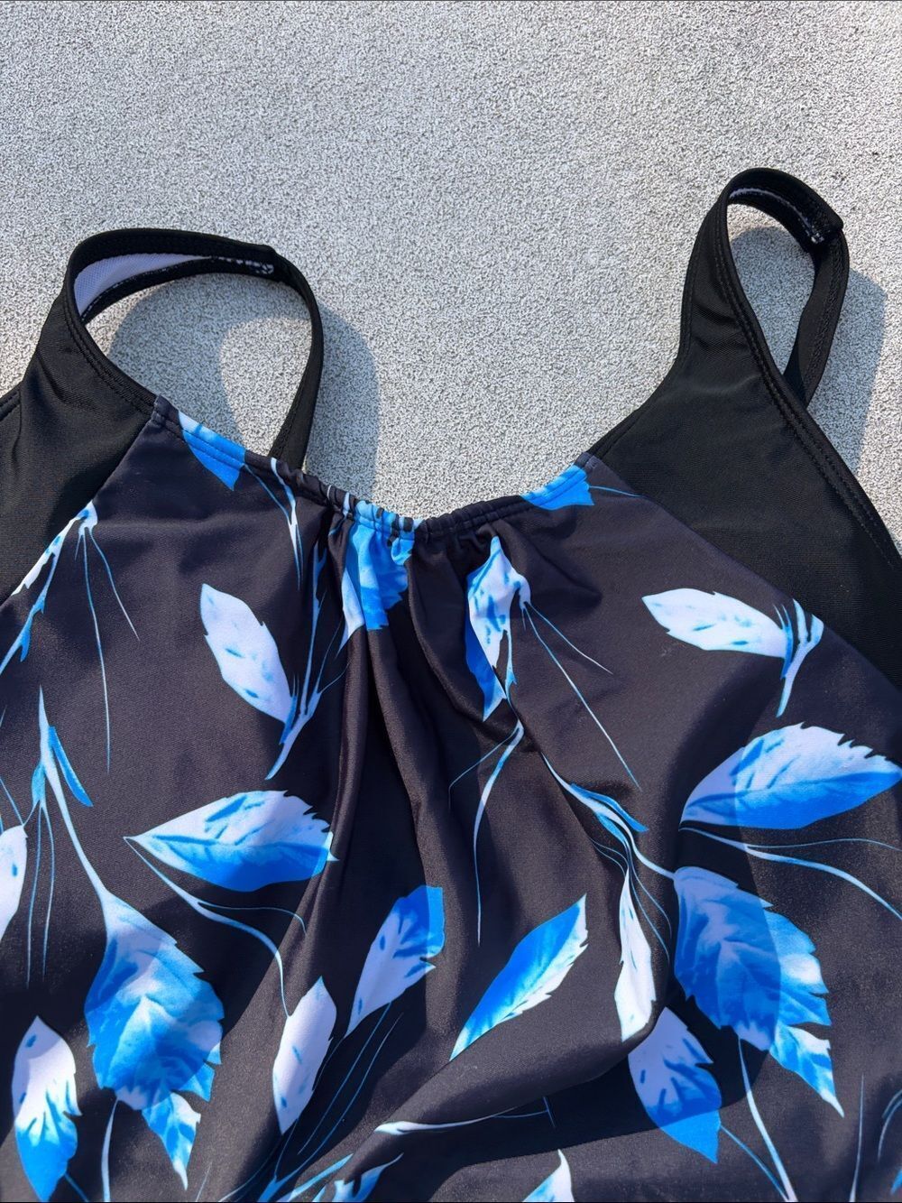 SHEIN Black Tankini with Blue Leaf Print - Picture 3 of 6